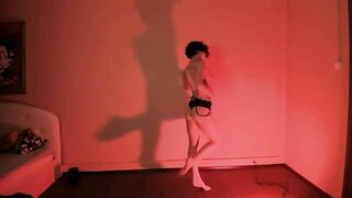 Lola_lichi skinny amateur chick dancing naked 2020-11-29