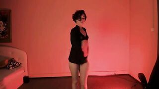 Lola_lichi skinny amateur chick dancing naked 2020-11-29