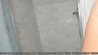 Miakinkdd plays with her pussy by a sex toy in the bathroom 2019-10-07 6:39