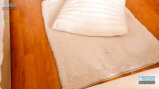 Raysalexis19 beauty shows her big tits and jerks off her vagina with a toy 2021-04-28