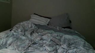 Maddiem25 girl swallows the cock of her lover before sex 2021-05-25