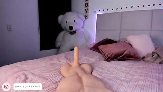 Annie_dreams 2021-05-25 12:00