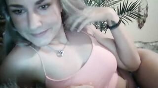 Gypsybabyyy big boobs blonde drills her cunt with a rubber dildo 2019-10-17