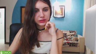 Sunny rosy young cutie masturbates her wet pussy through leggings 2019-02-07