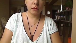 Lady violin curvy girl plays with her boobs and mouth-watering ass 2019-05-07